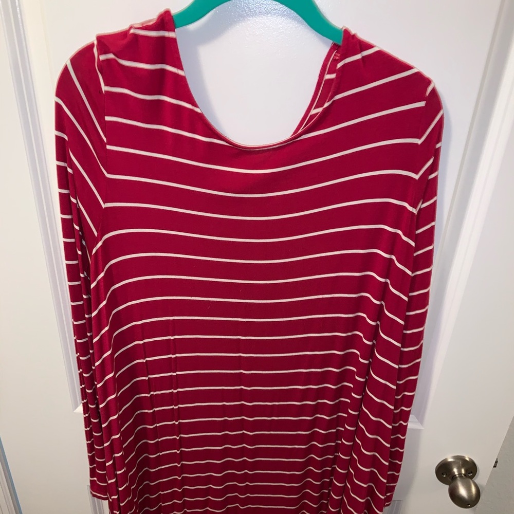 Old navy long sleeved dress